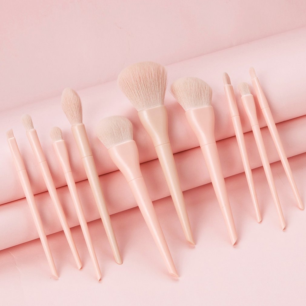 STRAWBERRY MILK 10 PCS BRUSH SET – DAVIANA COSMETICS LLC